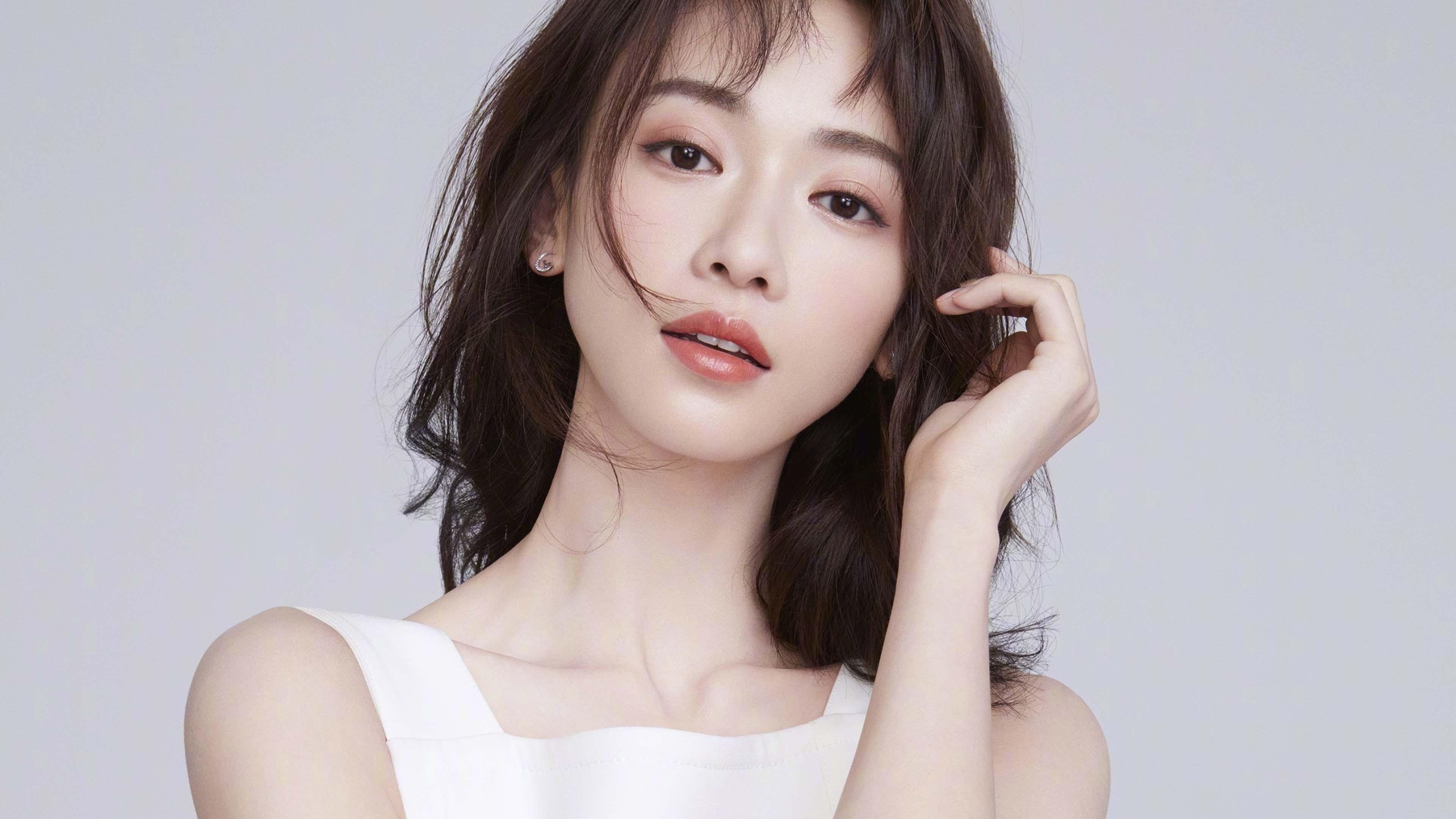 九游下载安装-_极地冰川滑冰：感受极限运动的纯粹_，极地冰川融化图片