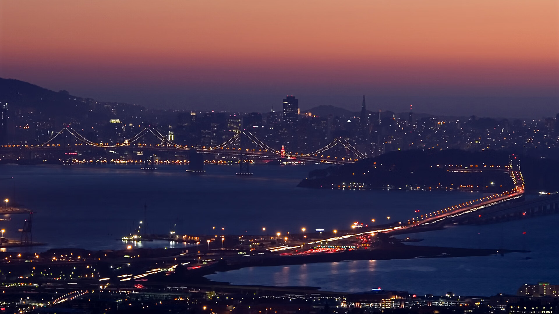 JIUYOU GAMING-_篮网队频繁命中三分，比赛掌控在手_，篮网引起众怒