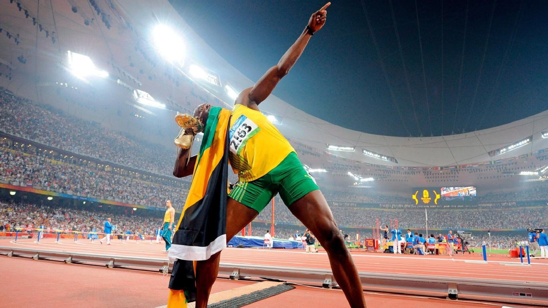 九游电竞站-200蝶决赛赫梅列夫斯基坚持到底